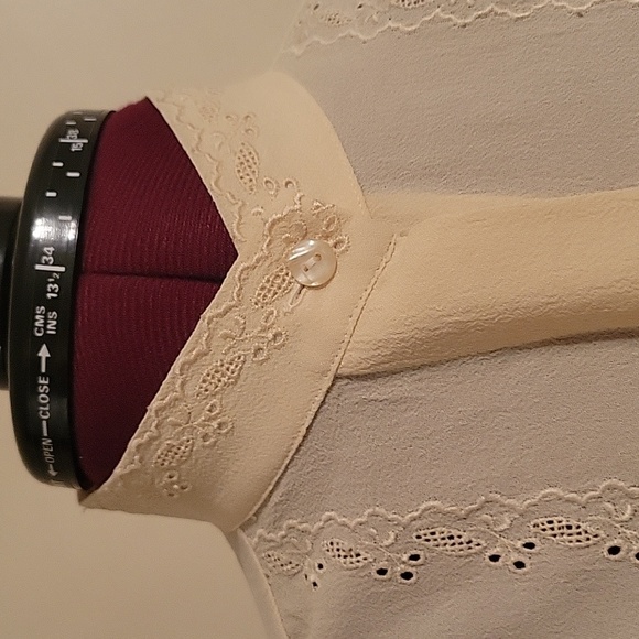 Vintage Primavera Firenze Long Sleeve Blouse Pale Yellow Size 4 See measurement - Picture 2 of 11